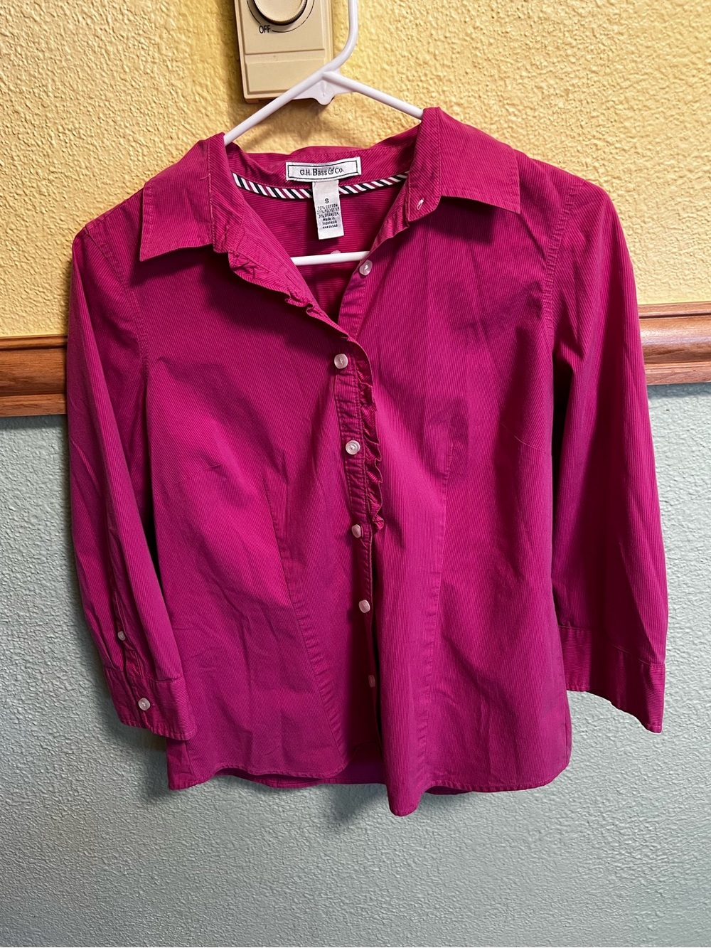 G.H. Bass & Co. Pink Button-Up Blouse Size S | Preppy Workwear